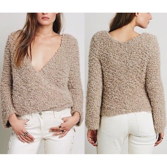 Free People Marshmallow Surplice Taupe Sweater Size Medium Faux Wrap Deep V Neck - Picture 10 of 11